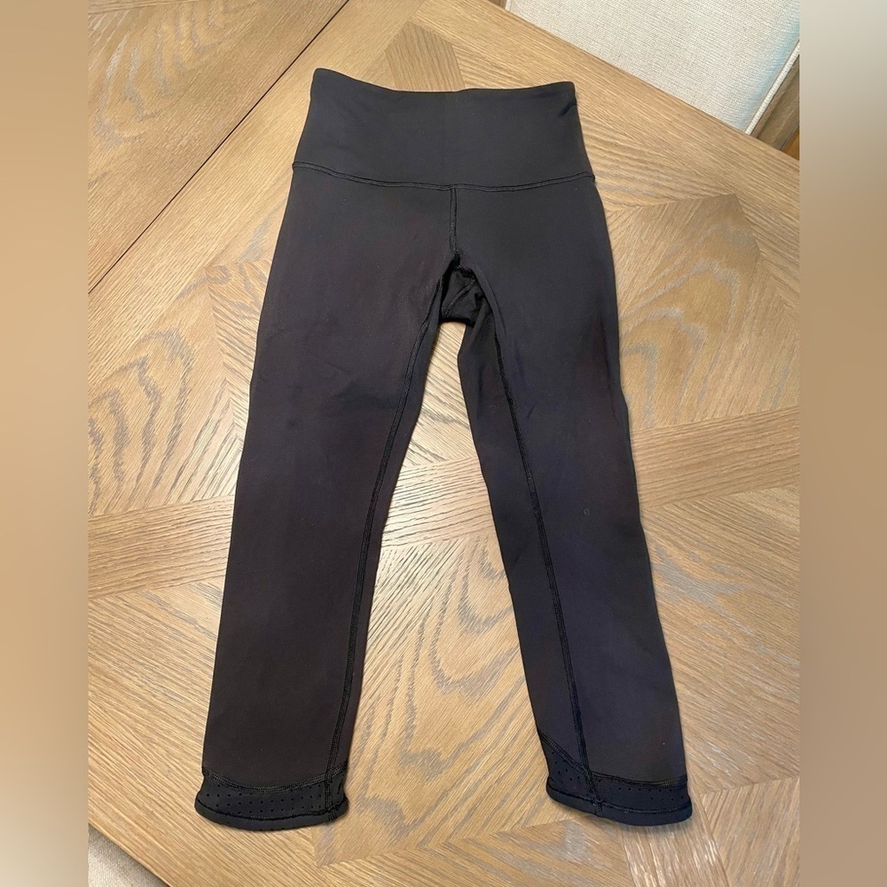 Lululemon Black Perforated detail Crop Leggings